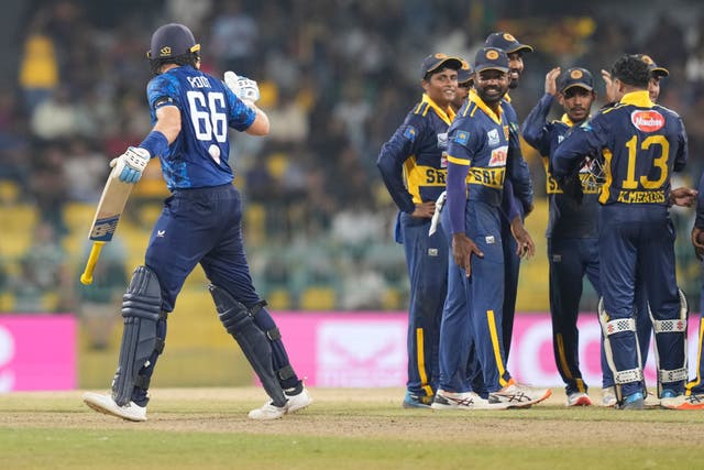 <p>Joe Root was angry after being dismissed against Sri Lanka</p>