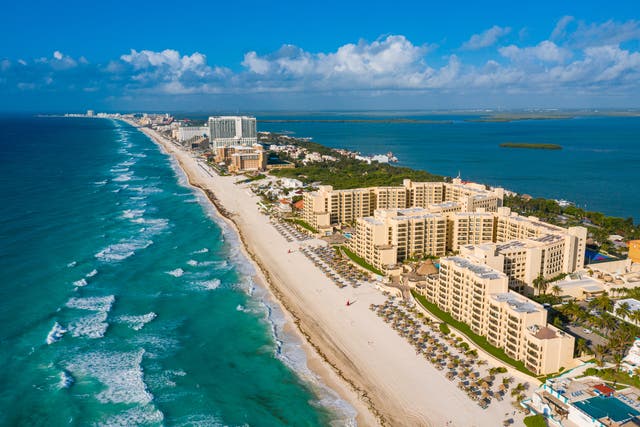 <p>Cancún’s resorts serve everyone from energetic spring breakers to families looking for a relaxing break</p>